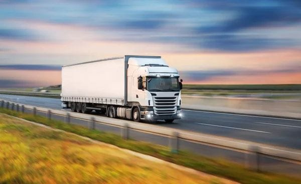 Fleet GPS Tracking: Protection and Efficiency for Your Vehicles | Entopizo